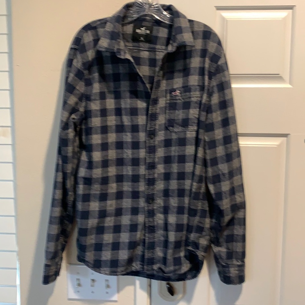 Hollister Men’s flannel XL